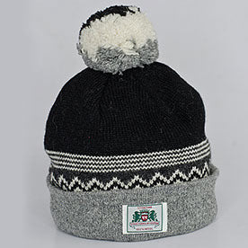 Strachan Black & Grey Beanie – Classic Winter Knit