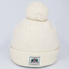 Strachan Plain White Beanie – Classic Winter Knit