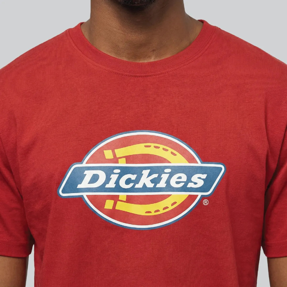 Dickies Horseshoe Logo T-Shirt – Red